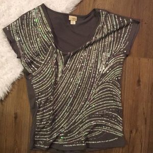Sequin Daytrip top